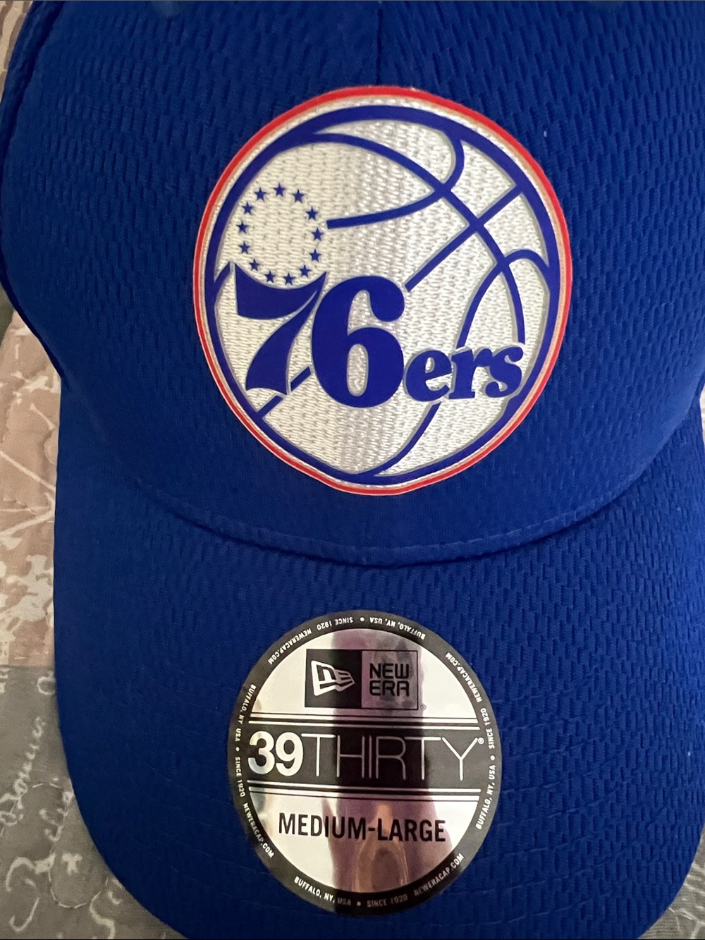 New Era 76ers Bold Blue 39THIRTY Stretch Fit Hat - Picture 7 of 9